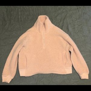 Used Women’s Pink Champion Sherpa Half Zip